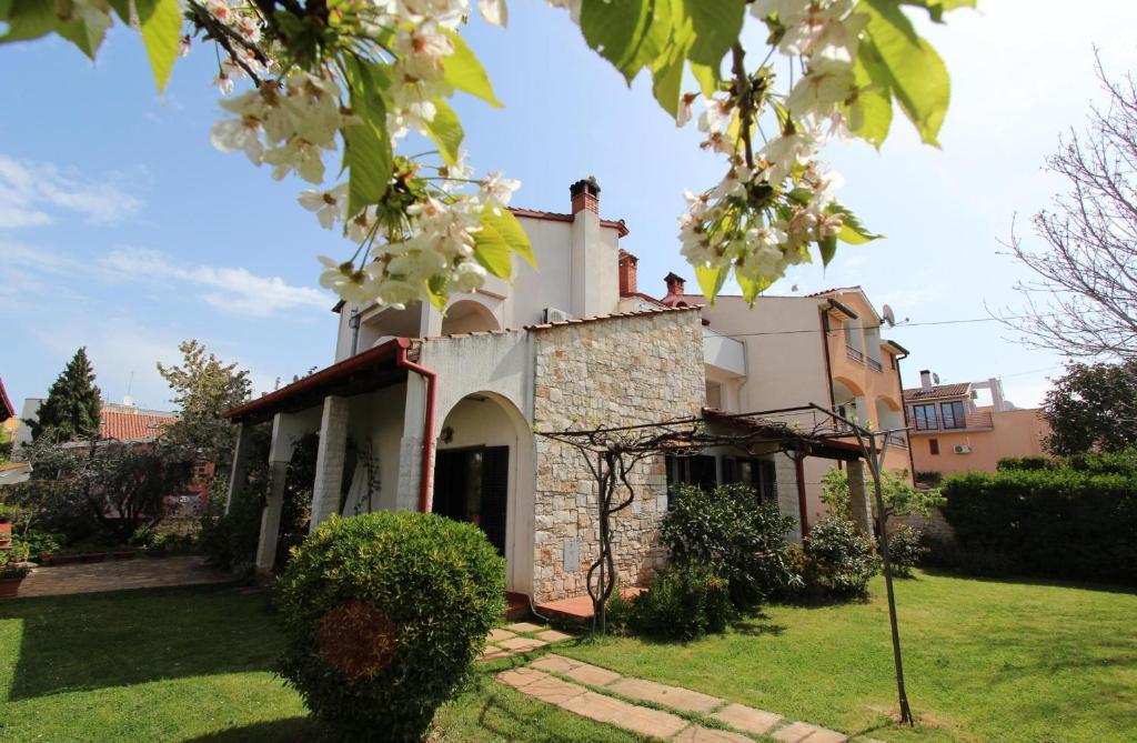Apartments Milena Ρόβινι Εξωτερικό φωτογραφία